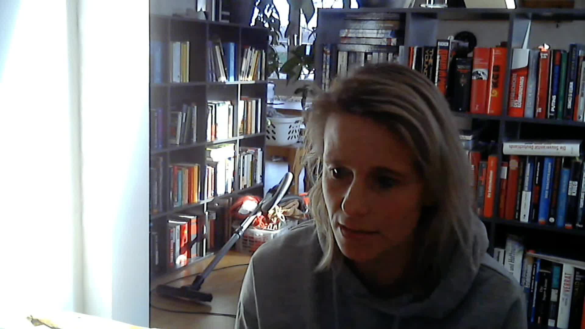 NEWS (24.11.21) Die unpolitische Pandemie mit Alex & Sonja